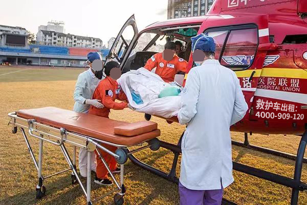 市内重庆短途救护车出租哪家好？看用户评价就知道！