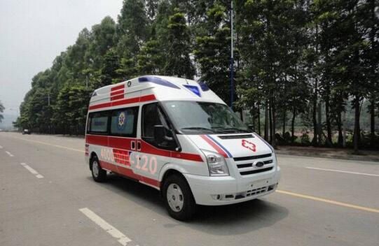 綦江区急救车转运电话，出院返乡的明智选择。