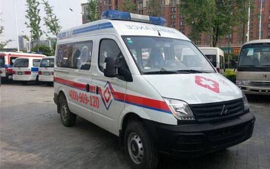 转诊急救车租赁公司重庆服务，你会忽略的采选技巧