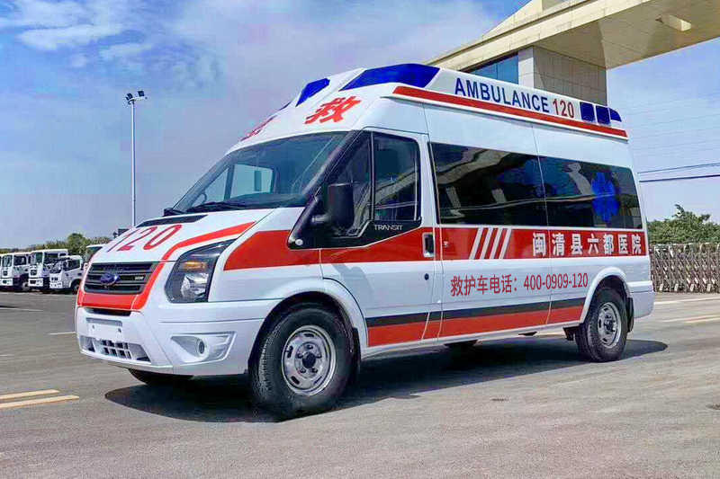 江铃福特新世代长轴救护车V348（超人顶）